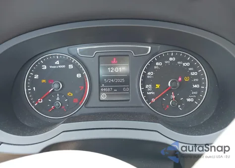 2016 Audi Q3 Premium Plus из США, поврежденный, VIN WA1EFCFS1GR016674